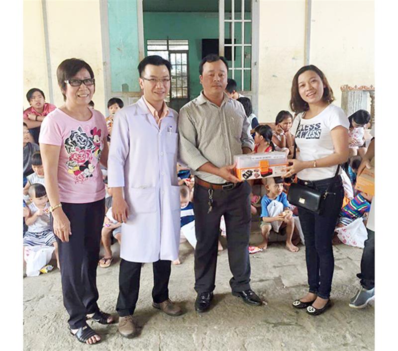 Bác sĩ trẻ Hoàng Long
